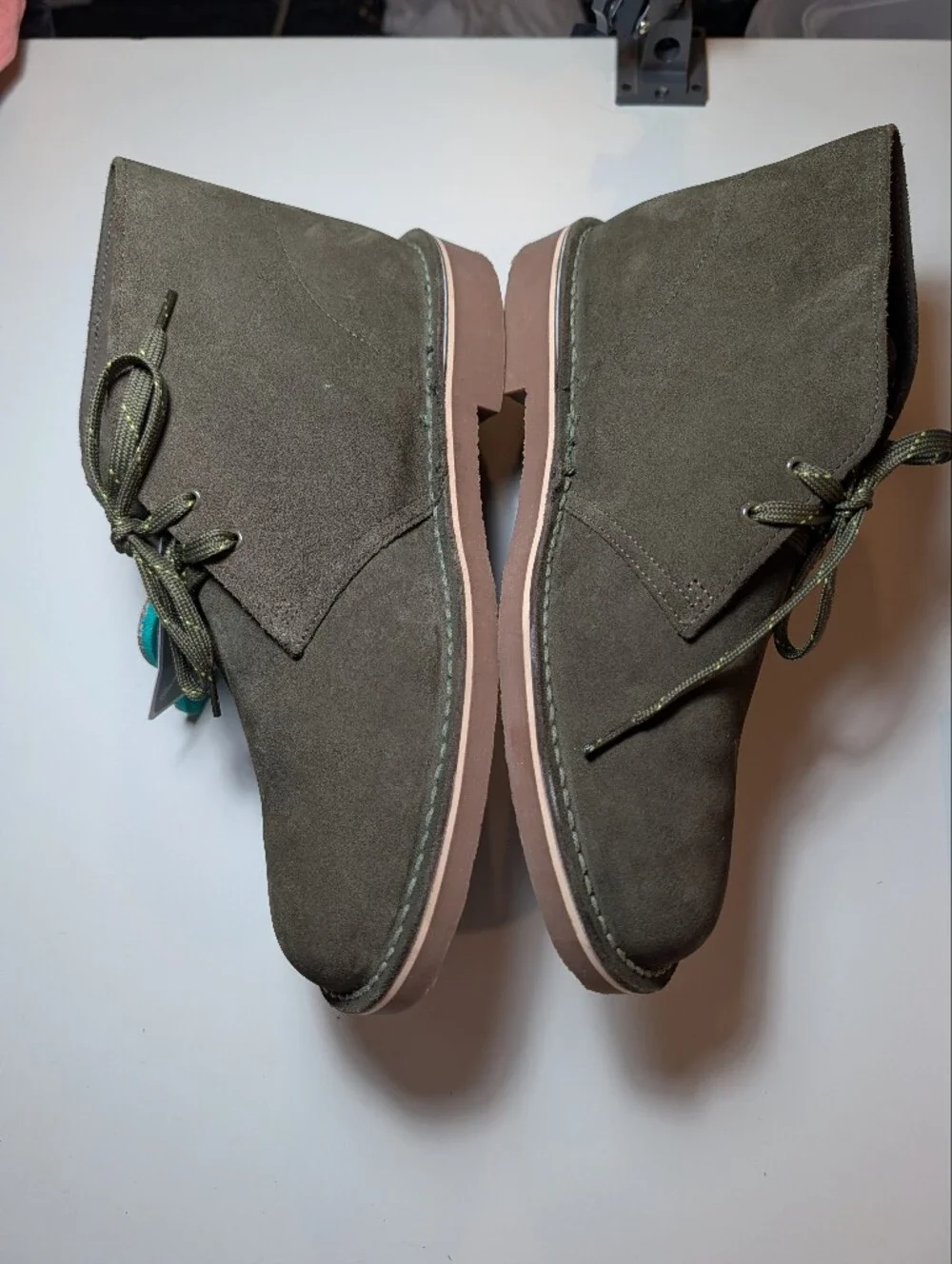 Clarks Men's Size 10.5W Suede Bushacre Chukka Boots in Olive NWT
